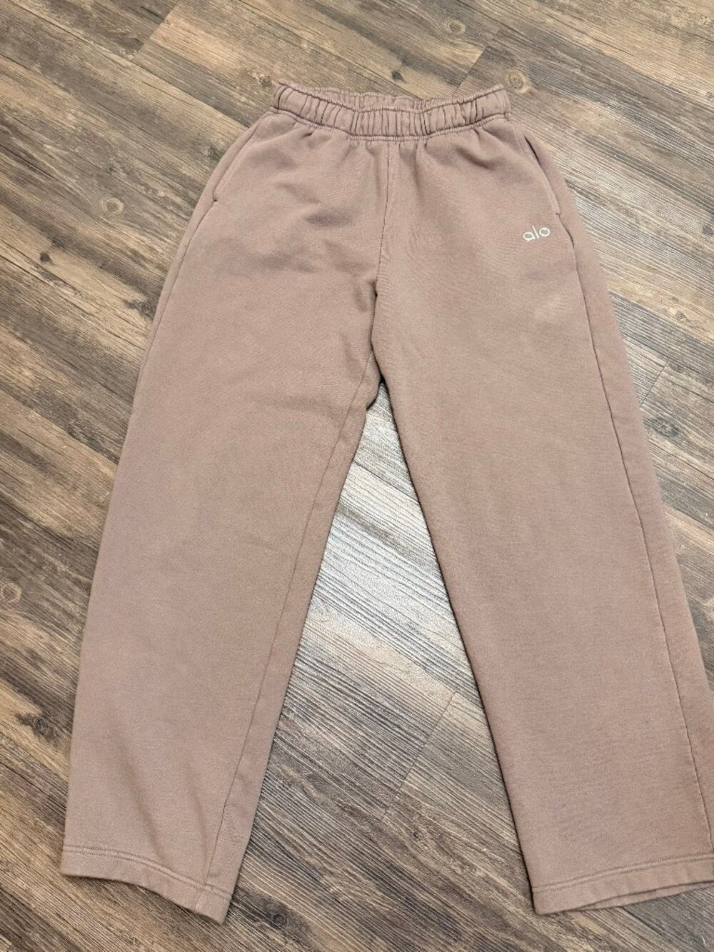Alo Tan/Brown Sweatpants in Size Small